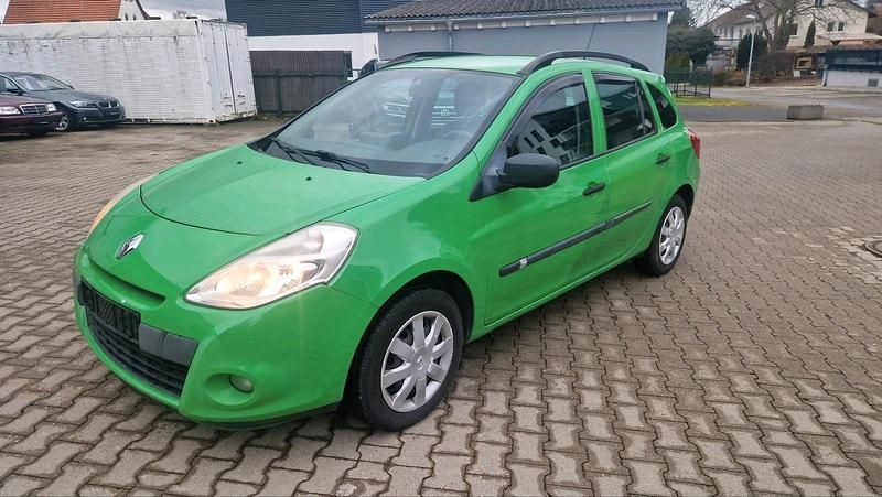 Gebraucht Renault Clio GrandTour 75 PS (55 kW) 2012 Grün Kombi
