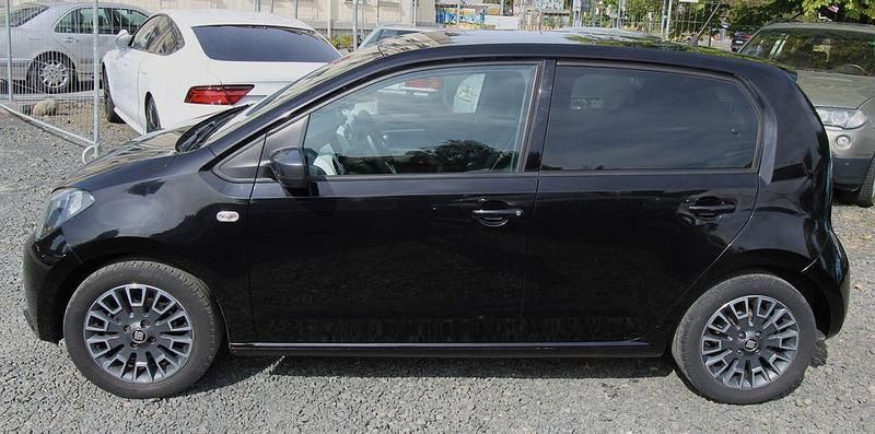 Gebraucht Seat Mii Chic 60 PS (44 kW) 2019 Schwarz Kleinwagen