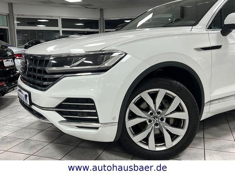 Gebraucht VW Touareg Elegance 286 PS (210 kW) 2021 Weiß SUV