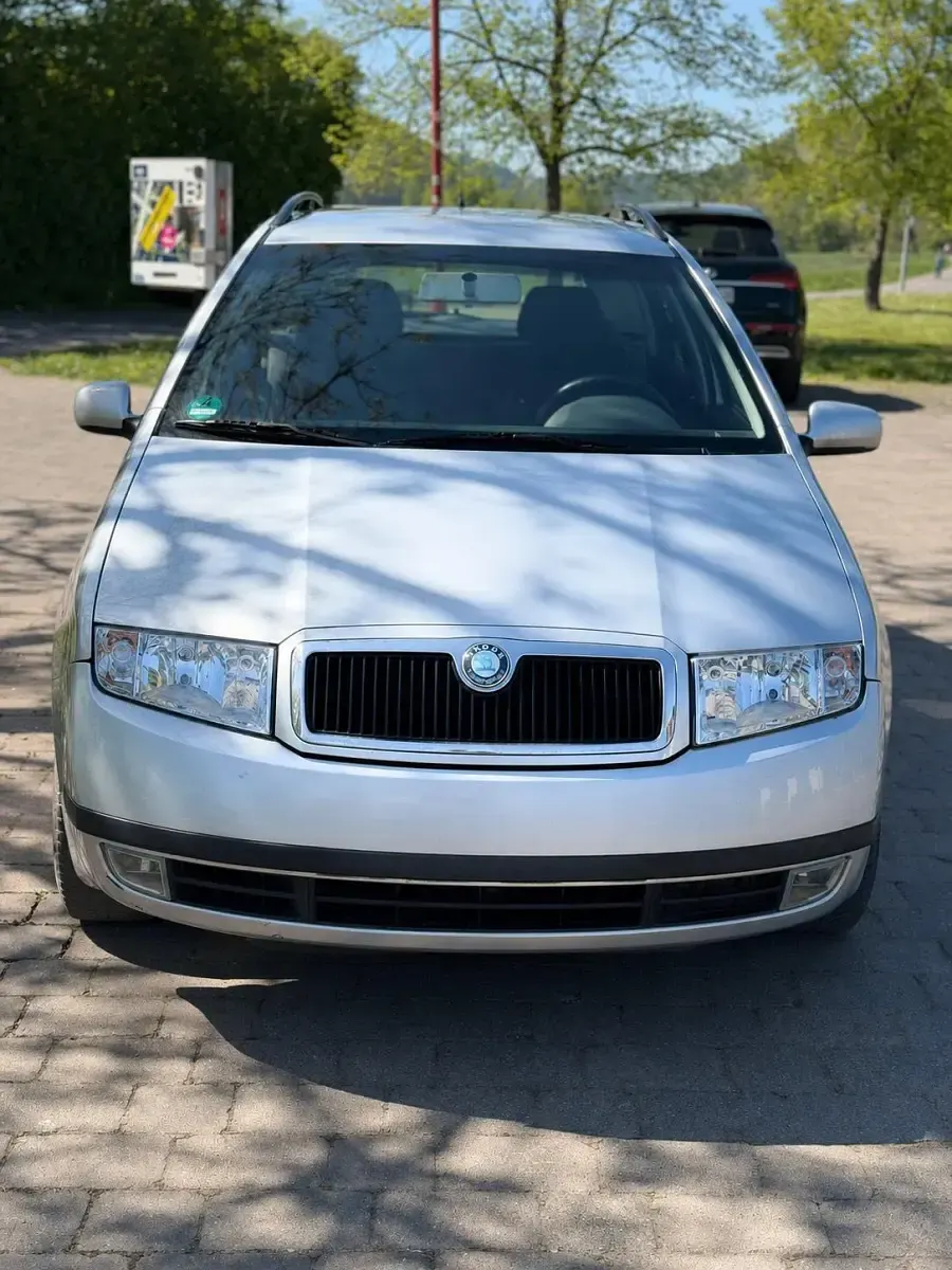 Gebraucht Skoda Fabia 101 PS (74 kW) 2003 Grau Kombi