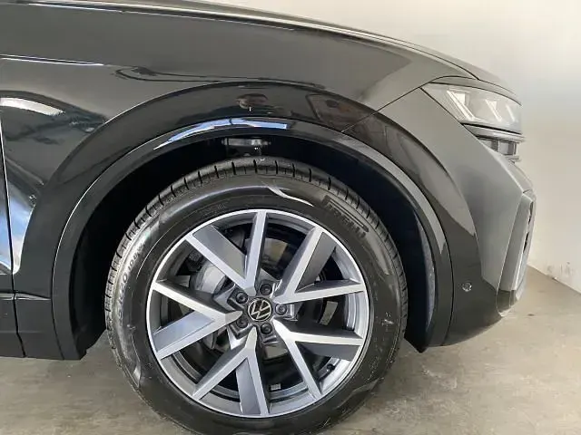 Neu VW Touareg Edition 286 PS (210 kW) 2026 Schwarz SUV