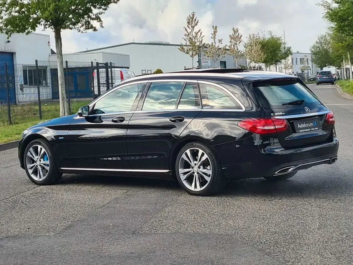 Gebraucht Mercedes C350 211 PS (155 kW) 2017 Obsidianschwarz Kombi