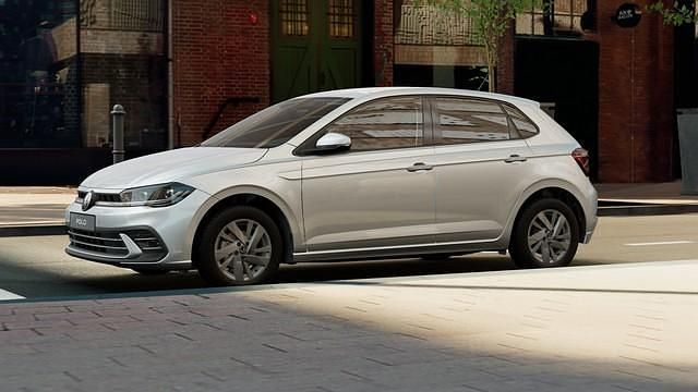 Gebraucht VW Polo Style 95 PS (69 kW) 2024 Rauchgrau metallic Limousine