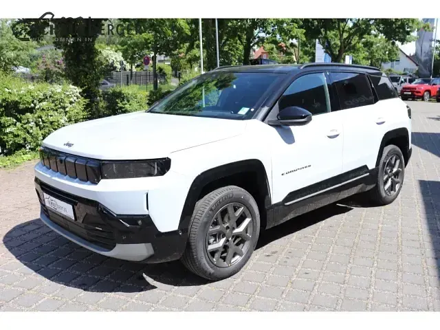 Neu Jeep Compass 145 PS (106 kW) 2026 Bz4, vr167/c) (weiss SUV