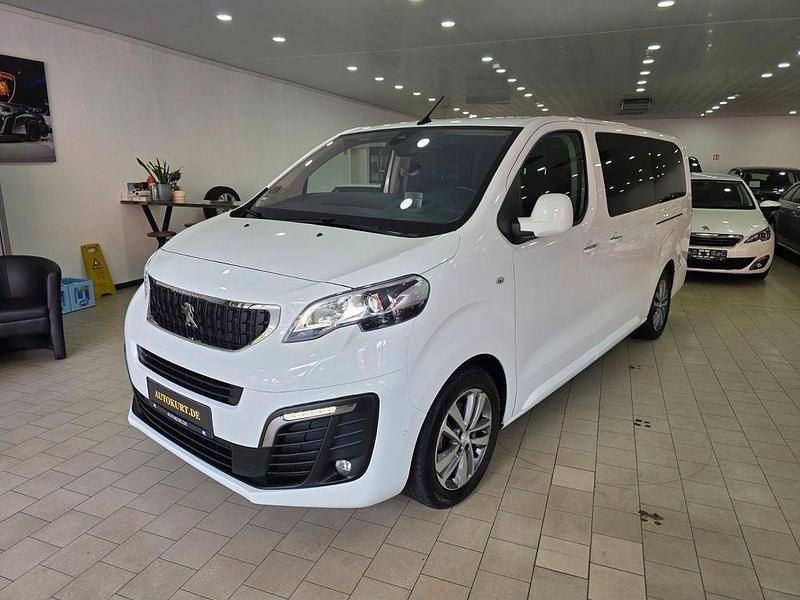 Weiß Gebraucht 2021 Peugeot Traveller Allure Van / Kleinbus | 29.999 € (Fairer Preis) - Bild 1/4