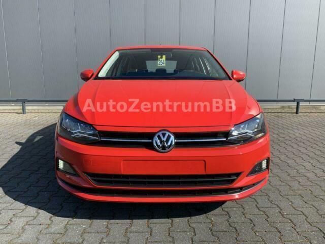 Gebraucht VW Polo Comfortline 80 PS (58 kW) 2019 Rot Kleinwagen