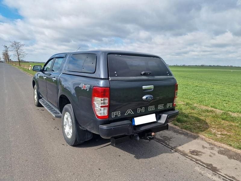 Gebraucht Ford Ranger Limited 200 PS (147 kW) 2017 Grau Pickup