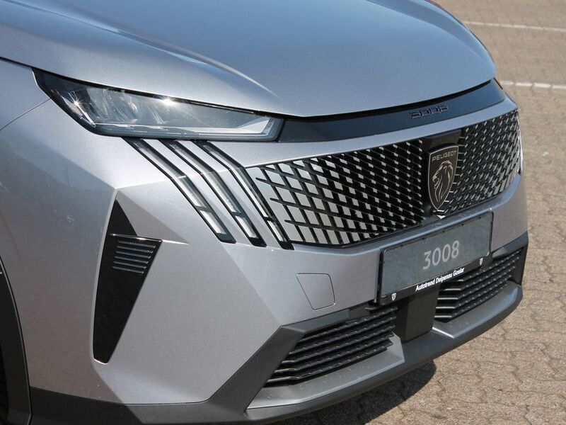Neu Peugeot 3008 Allure 145 PS (106 kW) 2025 Artense silber SUV