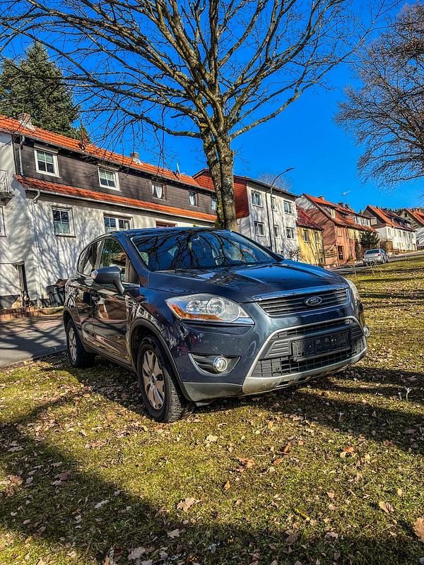 Gebraucht Ford Kuga Titanium 163 PS (119 kW) 2011 Grau SUV