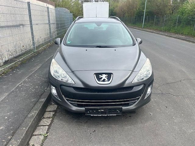 Gebraucht Peugeot 308 SW Tendance 95 PS (69 kW) 2009 Lackierung moondust/metallicl Kombi