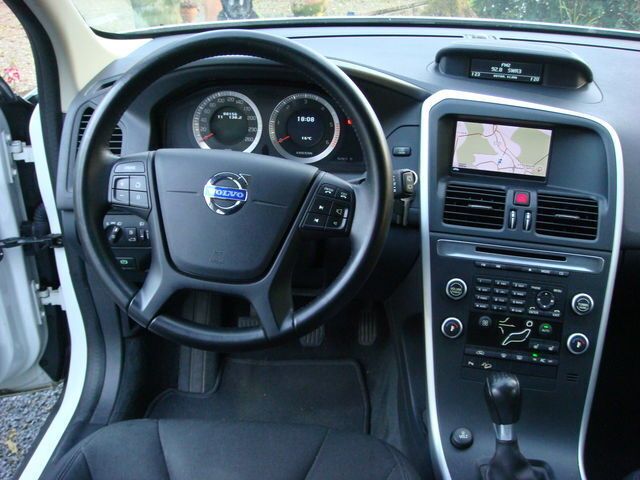 Gebraucht Volvo XC60 205 PS (150 kW) 2010 Weiß SUV
