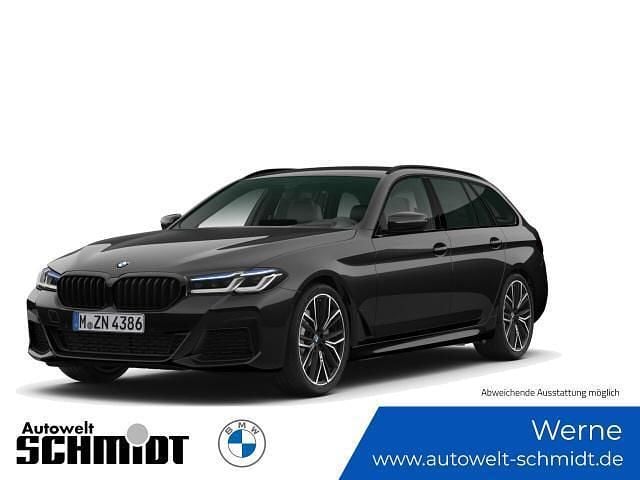 Saphirschwarz Gebraucht 2023 BMW 530 M Sport Kombi | 55.790 € - Bild 1/4