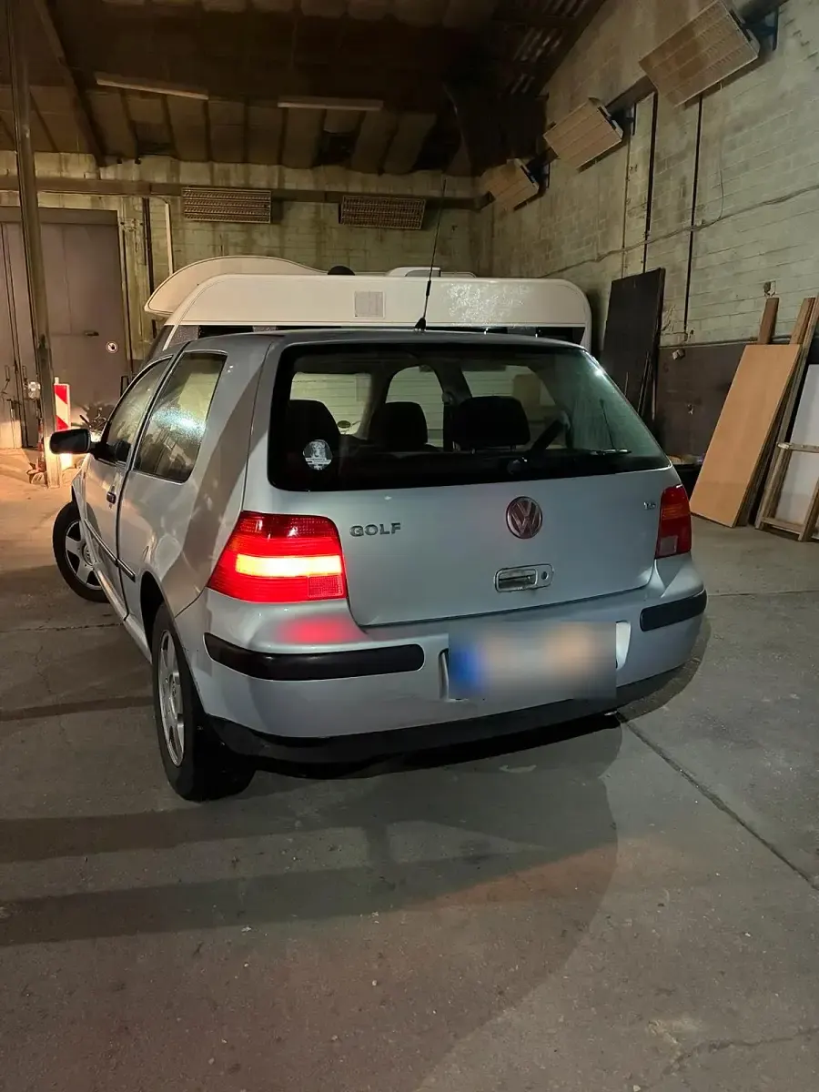 Gebraucht VW Golf IV 101 PS (74 kW) 1999 Silber Kleinwagen