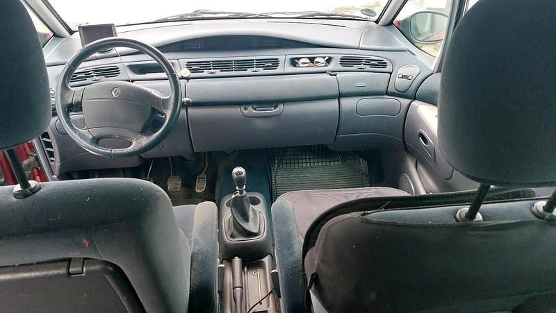 Gebraucht Renault Espace 140 PS (102 kW) 2002 Rot Van / Kleinbus