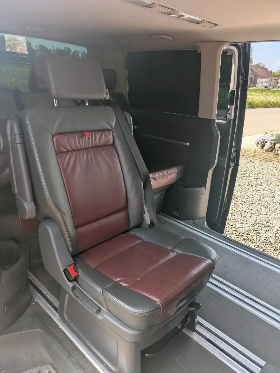 Gebraucht VW T5 174 PS (127 kW) 2007 Schwarz Van