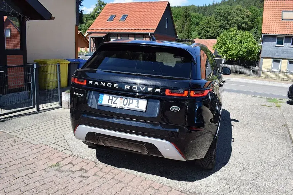 Gebraucht Land Rover Range Rover Velar S 179 PS (131 kW) 2020 Schwarz SUV