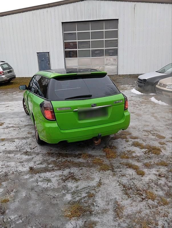 Gebraucht Subaru Legacy 165 PS (121 kW) 2009 Grün Kombi