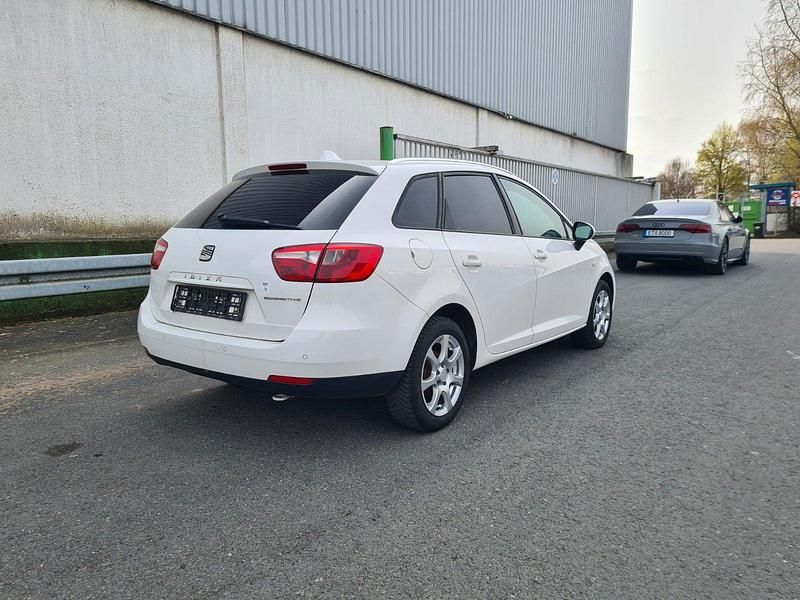 Gebraucht Seat Ibiza ST Style 75 PS (55 kW) 2013 Weiß Kombi