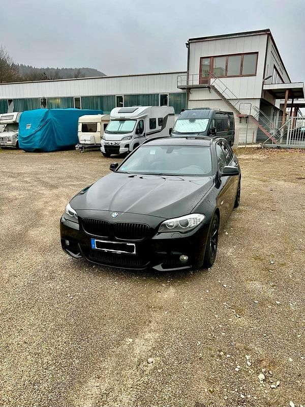 Gebraucht BMW 530 Shadowline 258 PS (189 kW) 2012 Schwarz Kombi