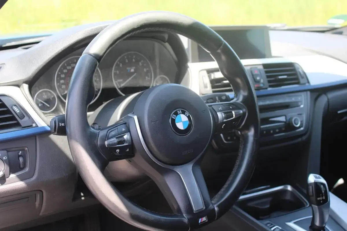 Gebraucht BMW 328 M Sport 245 PS (180 kW) 2012 Limousine