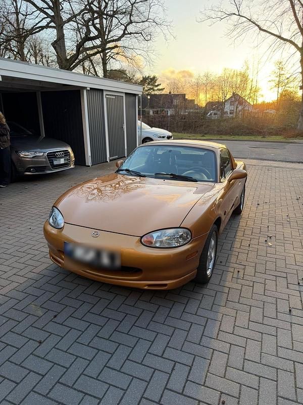Second-hand Mazda MX5 110 CP (80 kW) 1999 Auriu Cabrio