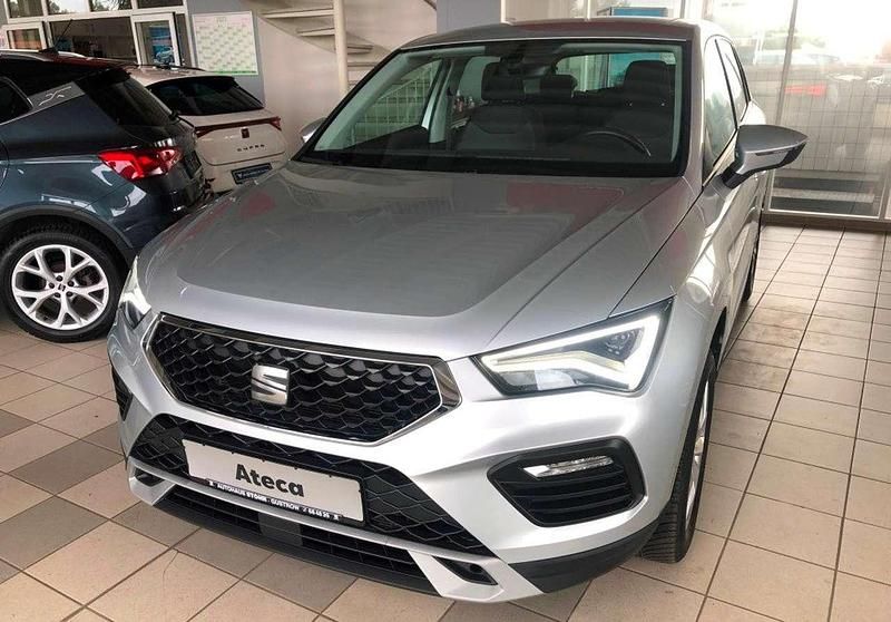 Reflexsilver Gebraucht 2024 Seat Ateca Style SUV | 23.450 € (Superpreis) - Bild 1/4
