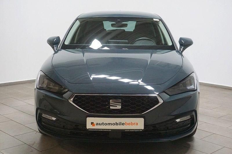 Gebraucht Seat Leon Style 116 PS (85 kW) 2025 Blau Limousine