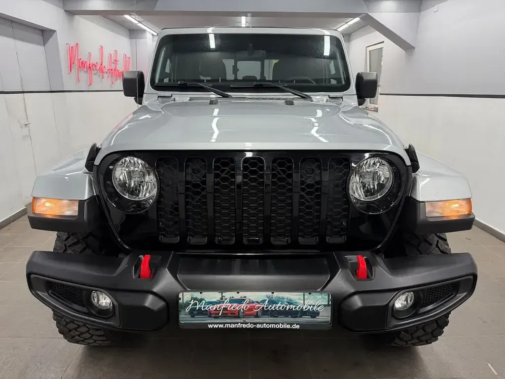 Gebraucht Jeep Willys Sport 284 PS (208 kW) 2020 Silber SUV