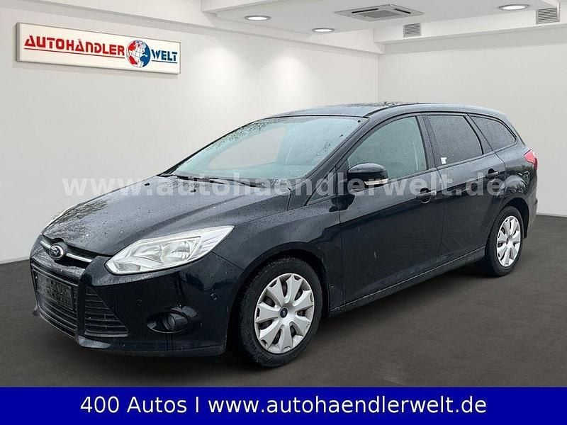 Second-hand Ford Focus 140 CP (102 kW) 2012 Negru Berlinǎ