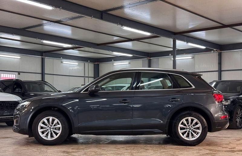Gebraucht Audi Q5 Performance 163 PS (119 kW) 2021 Grau SUV