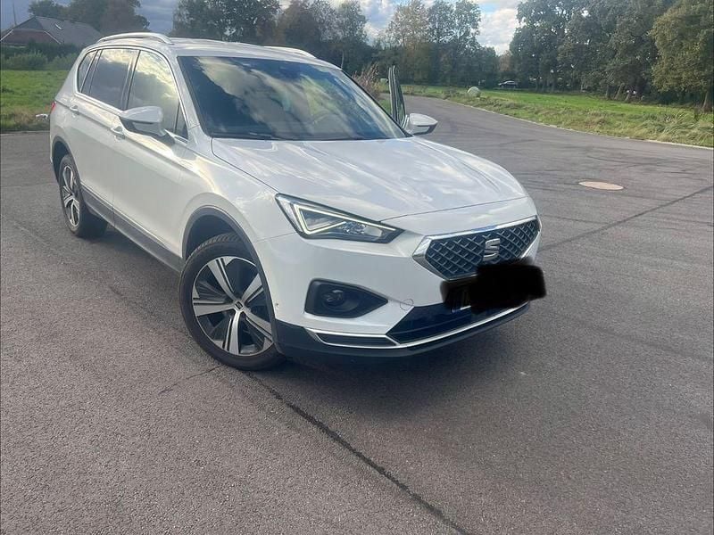 Weiß Gebraucht 2021 Seat Tarraco XCELLENCE SUV | 21.399 € (Fairer Preis) - Bild 1/4