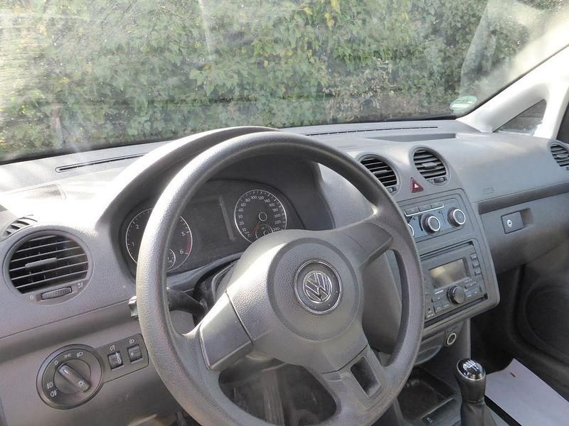 Gebraucht VW Caddy Startline 102 PS (75 kW) 2012 Grau Van / Kleinbus