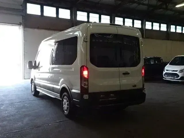 Gebraucht Ford Transit Trend 131 PS (96 kW) 2018 Weiß Kombi