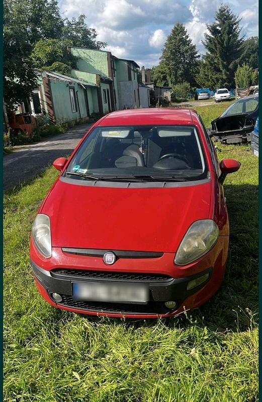 Andere farben Gebraucht 2011 Fiat Punto Evo Kleinwagen | 1.999 € - Bild 1/4