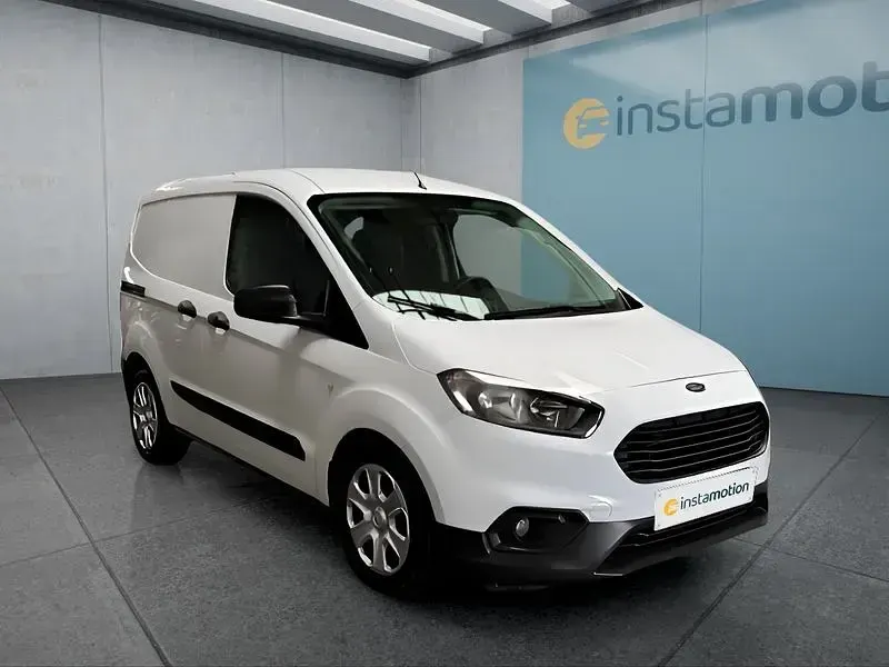 Gebraucht Ford Transit 101 PS (74 kW) 2023 Weiß Van / Kleinbus