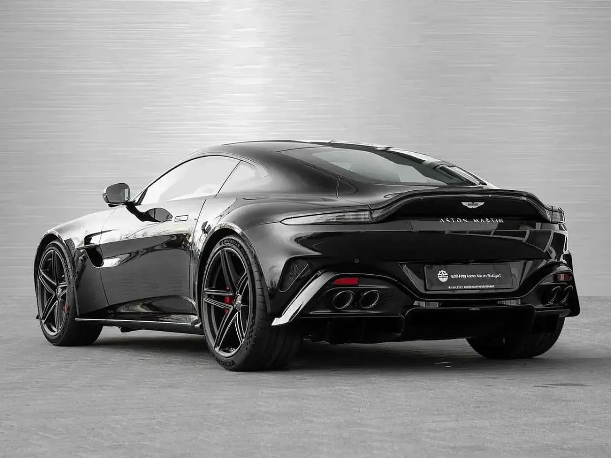 Neu Aston Martin V8 Vantage 665 PS (489 kW) 2026 Ultramarine black Coupé