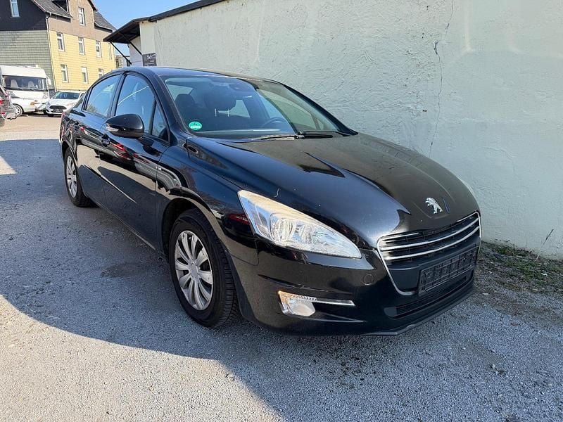 Gebraucht Peugeot 508 Access 112 PS (82 kW) 2012 Schwarz Limousine