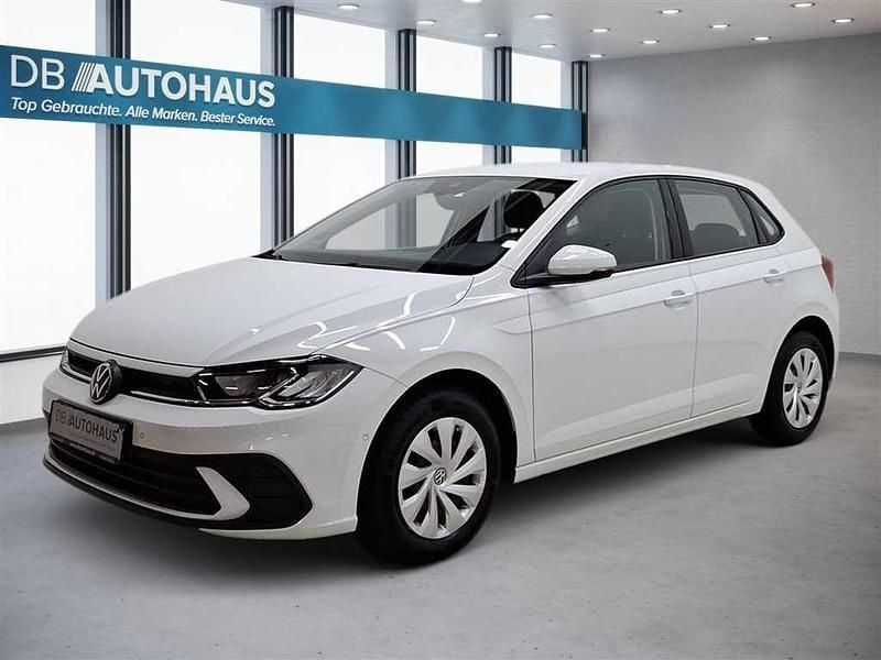 Weiß Gebraucht 2023 VW Polo Life Kleinwagen | 16.110 € (Guter Preis) - Bild 1/4