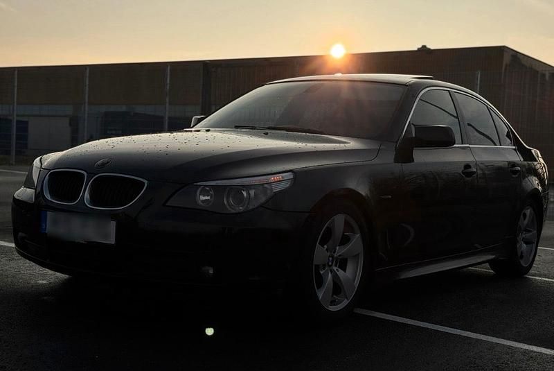 Gebraucht BMW 525 192 PS (141 kW) 2005 Schwarz Limousine