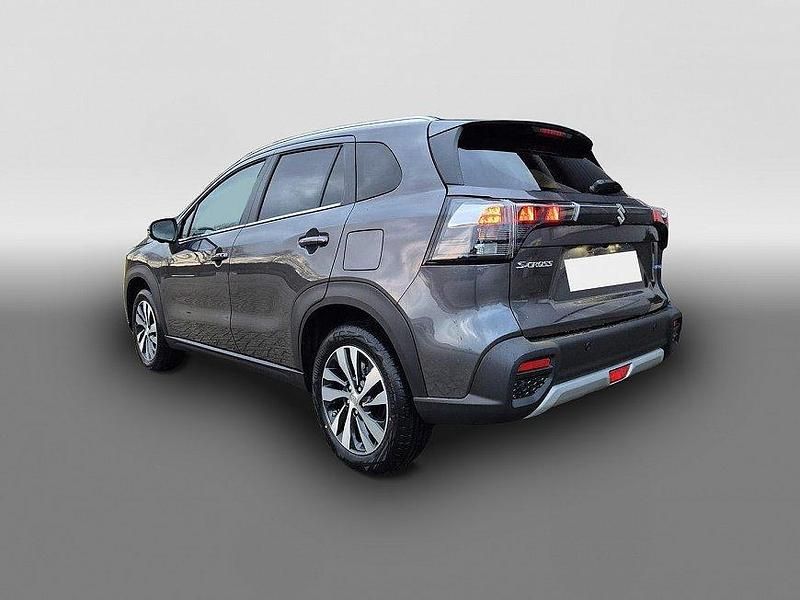 Titan dark gray pearl metallic Neu 2025 Suzuki SX4 S-Cross Comfort+ | 29.290 € (Fairer Preis) - Bild 1/4