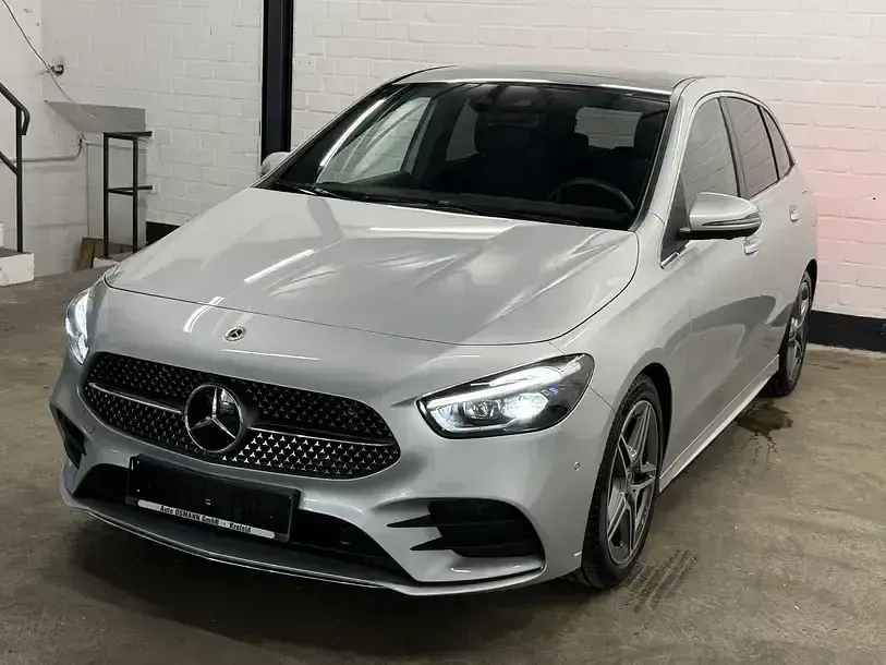 Gebraucht Mercedes B180 Advanced Plus 136 PS (100 kW) 2024 Iridiumsilber  metalliclack Kleinwagen
