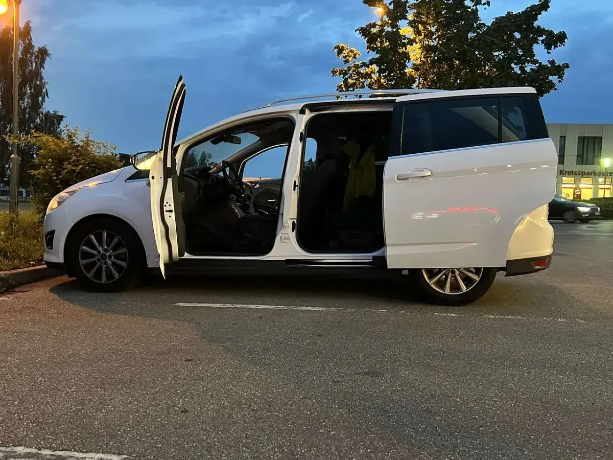 Gebraucht Ford C-MAX Titanium 150 PS (110 kW) 2012 Van / Kleinbus