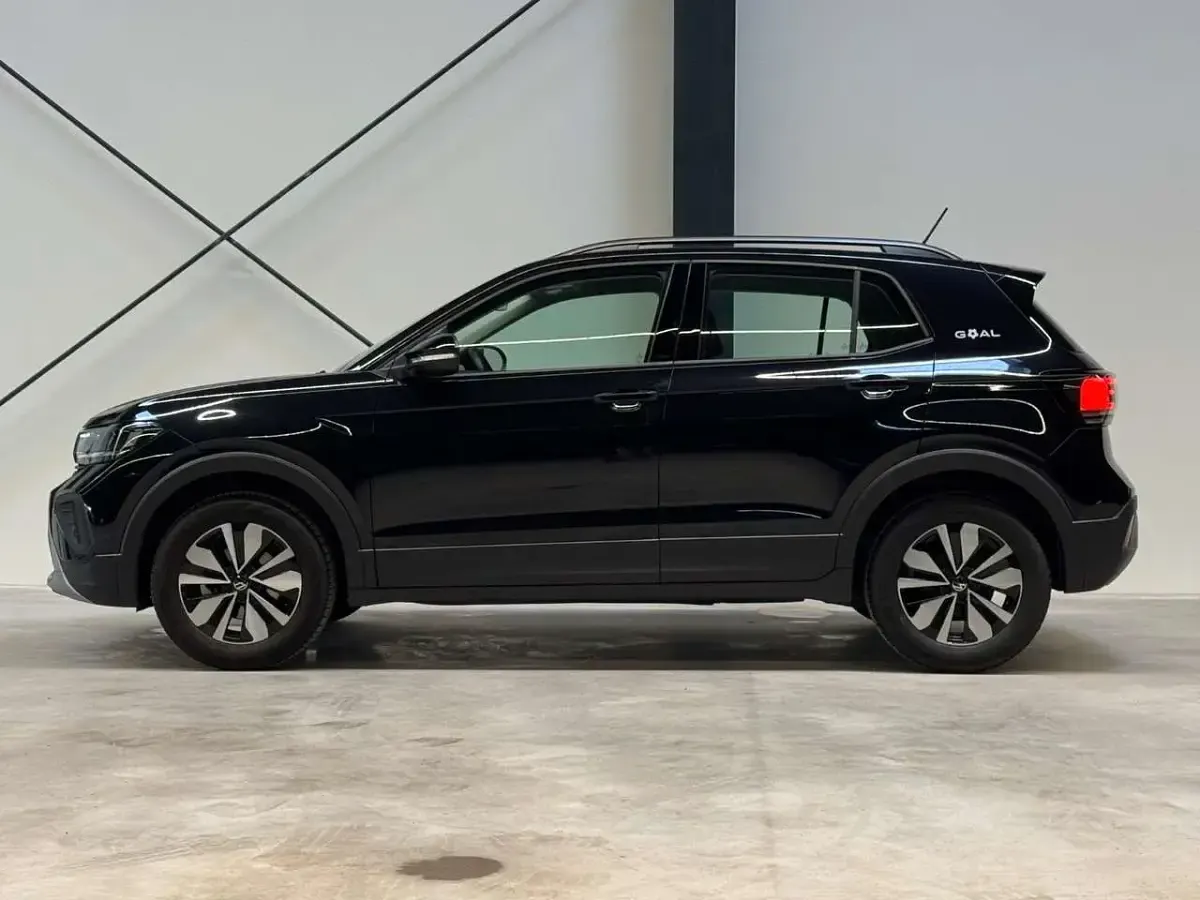 Gebraucht VW T-Cross Goal 95 PS (69 kW) 2025 Schwarz SUV