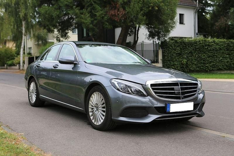 Gebraucht Mercedes C400 Exclusive 333 PS (244 kW) 2017 Grau Limousine