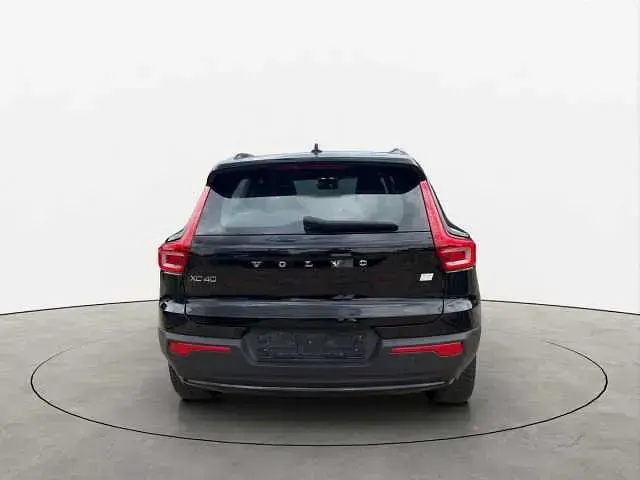 Gebraucht Volvo XC40 125 kW (170 PS) 2023 SUV