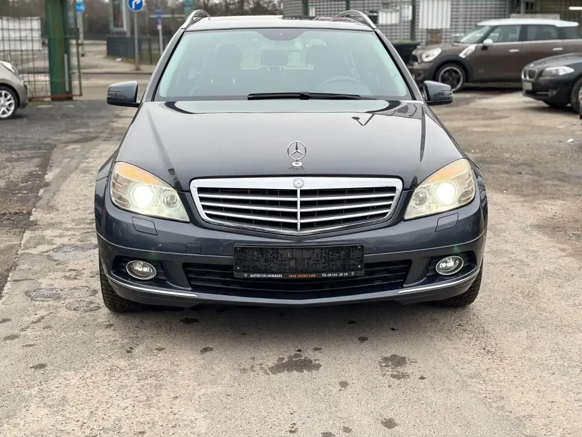 Gebraucht Mercedes C250 204 PS (150 kW) 2009 Grau Kombi