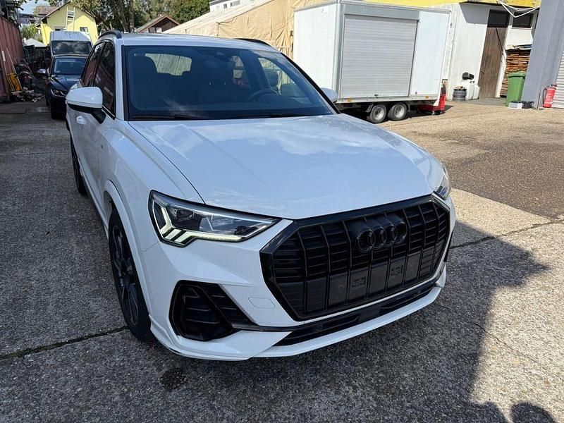 Gebraucht Audi Q3 S-Line 150 PS (110 kW) 2023 Weiß SUV