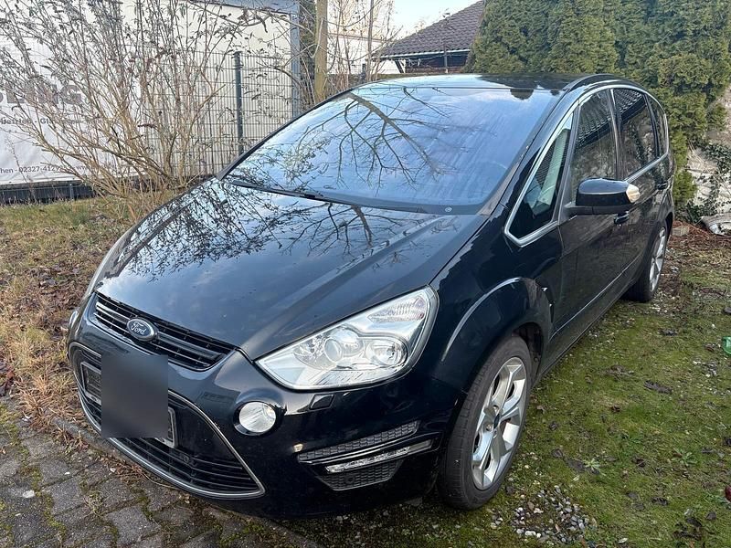 Schwarz Gebraucht 2014 Ford S-MAX S Van / Kleinbus | 3.950 € (Superpreis) - Bild 1/4