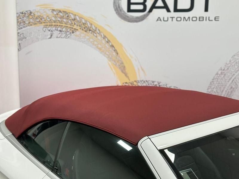 Gebraucht Mercedes C200 AMG line 184 PS (135 kW) 2017 Weiß Cabrio