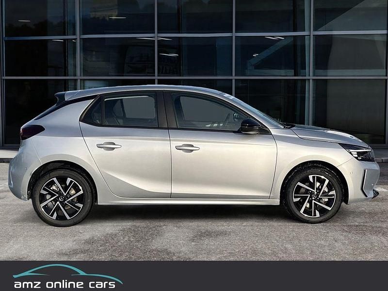 Nowe Opel Corsa Edition 101 KM (74 kW) 2025 Srebrny Sedan/Limuzyna
